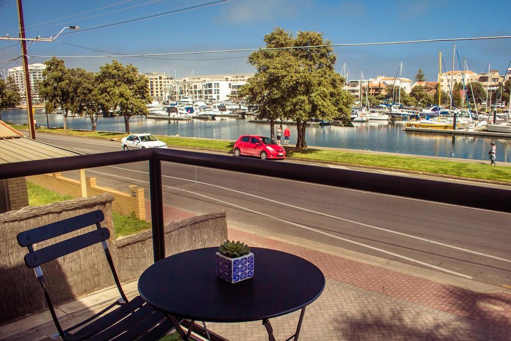 Bayswaterfront Apartments Adelaide Exterior photo