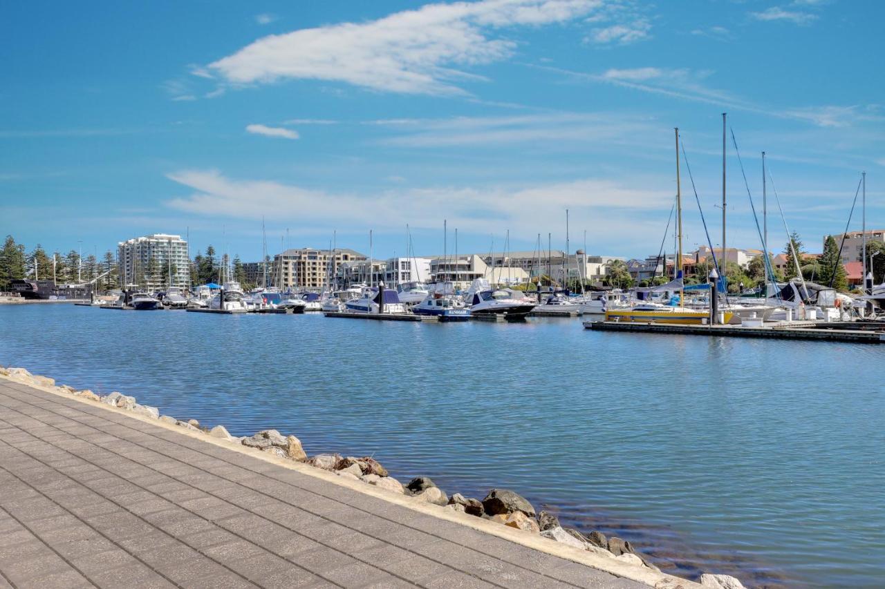 Bayswaterfront Apartments Adelaide Exterior photo